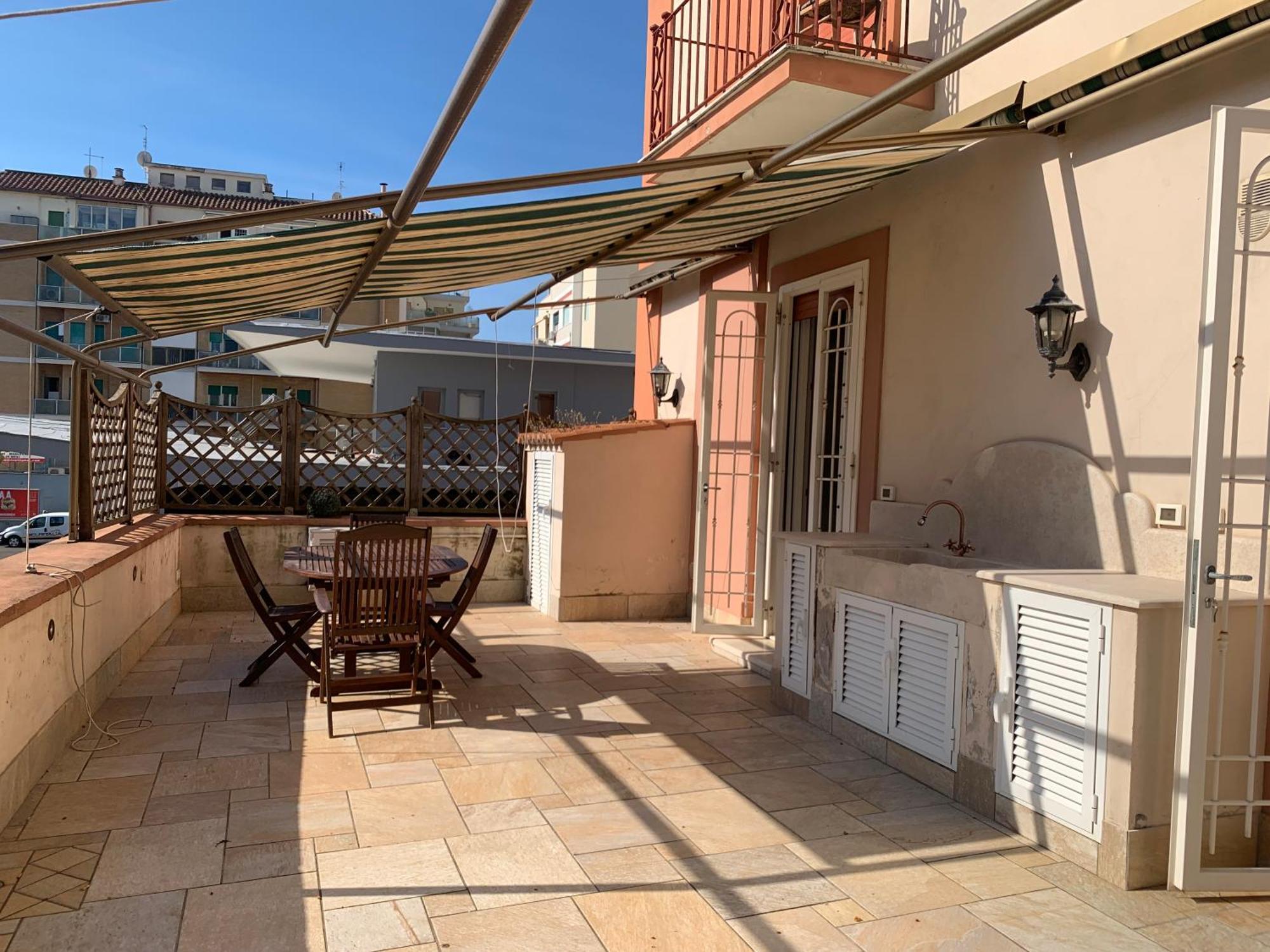 Vila La Tua Casa Nel Centro Di Ostia Exteriér fotografie